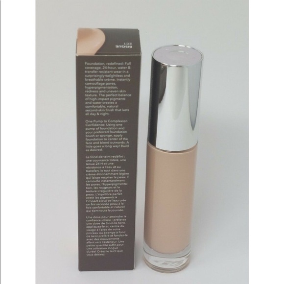 BECCA Ultimate Coverage 24 Hour Foundation - Picture 2 of 4